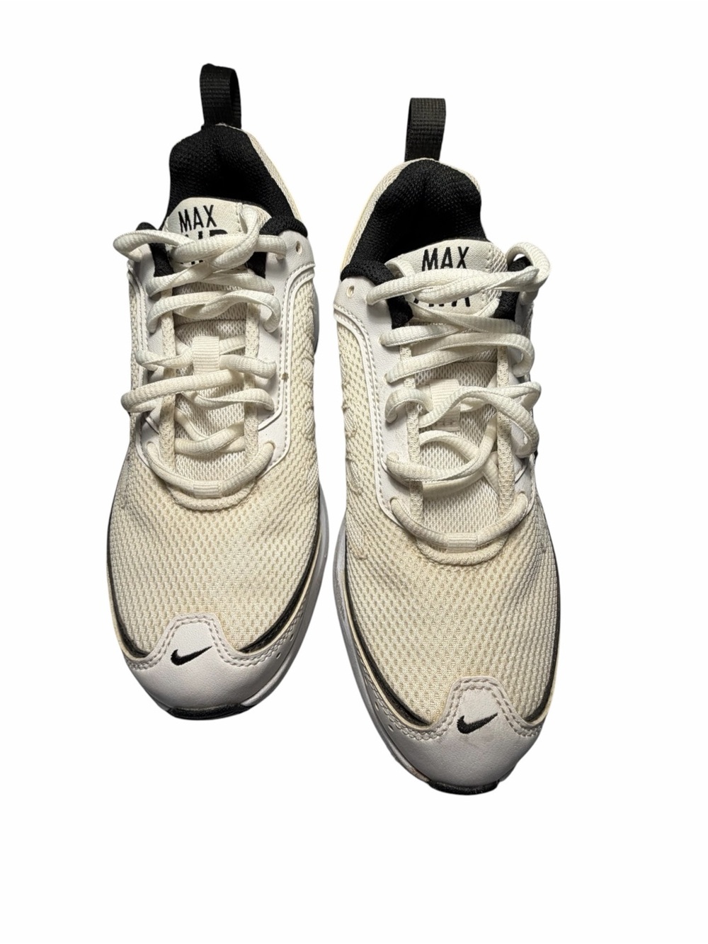 Nike Air Max AP White Black Athletic Sneakers Womens 6.5